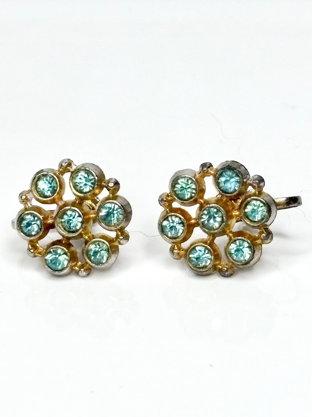 Vintage 1950’s Gold-Tone Cluster Earrings with Aqua Crystals Screw Back